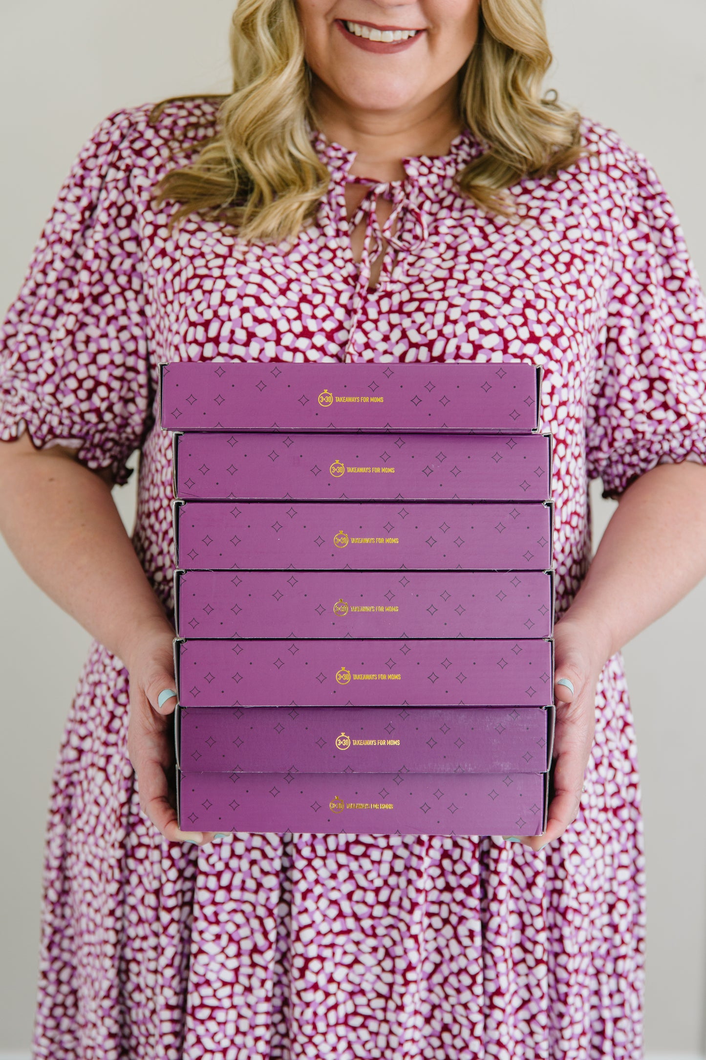Flecks of Gold Journals with gold embossing. A Three-Year Journal For Mothers. Helping you find the joy in Motherhood. A journal for moms who want to see the good in every day. Helping overwhelmed, busy moms. Created by Rachel Nielson of 3 in 30 Podcast. Motherhood Journal. Gratitude Journal.